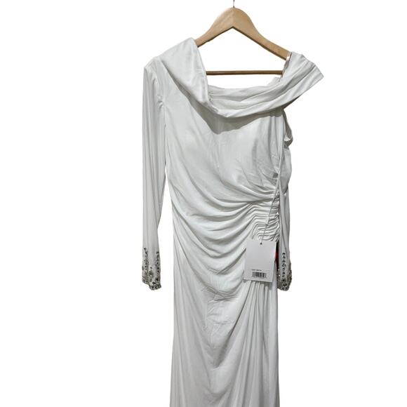 Mac Duggal BEADED CUFF DROP SHOULDER GOWN Size 6 - Picture 7 of 12